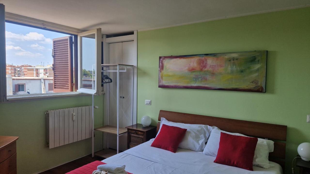 Casa Di Libri - Delizioso Appartamento A 10 Min Da Trastevere Рим Екстериор снимка
